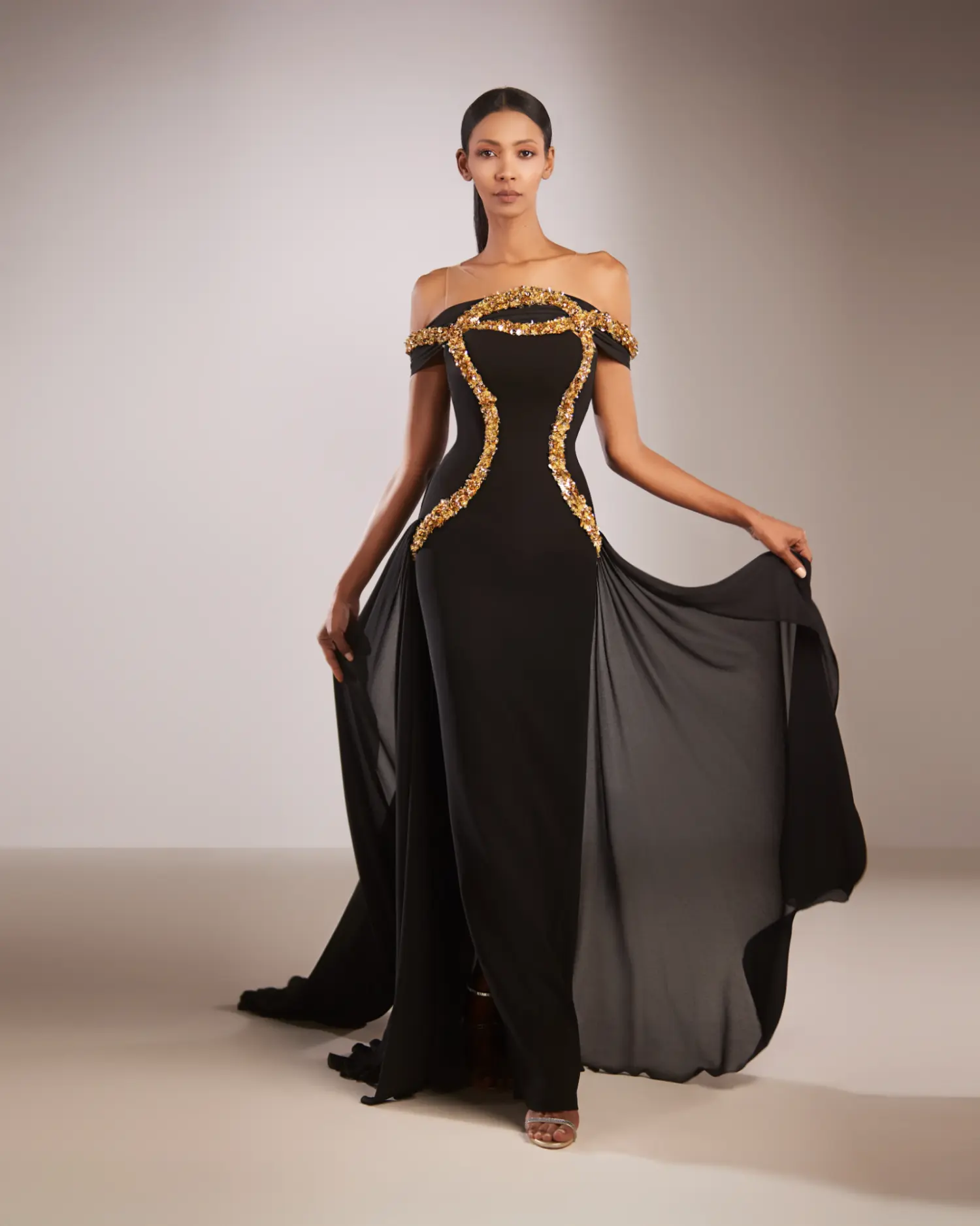 FW192-  Off-shoulder crepe dressBlack US 01