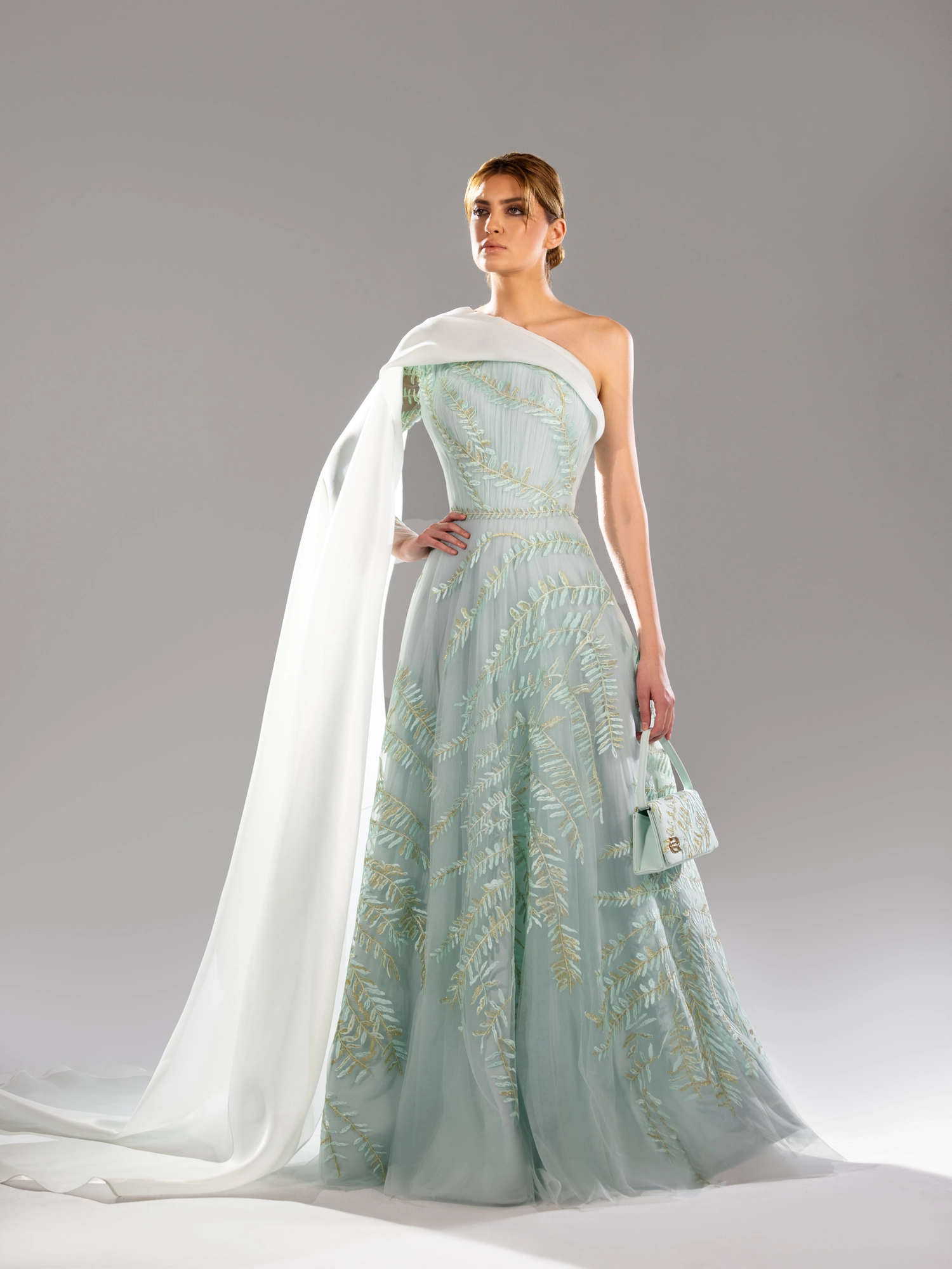 SS 85-Silk Thread Embroidery With Gold With CupLight Green US 01